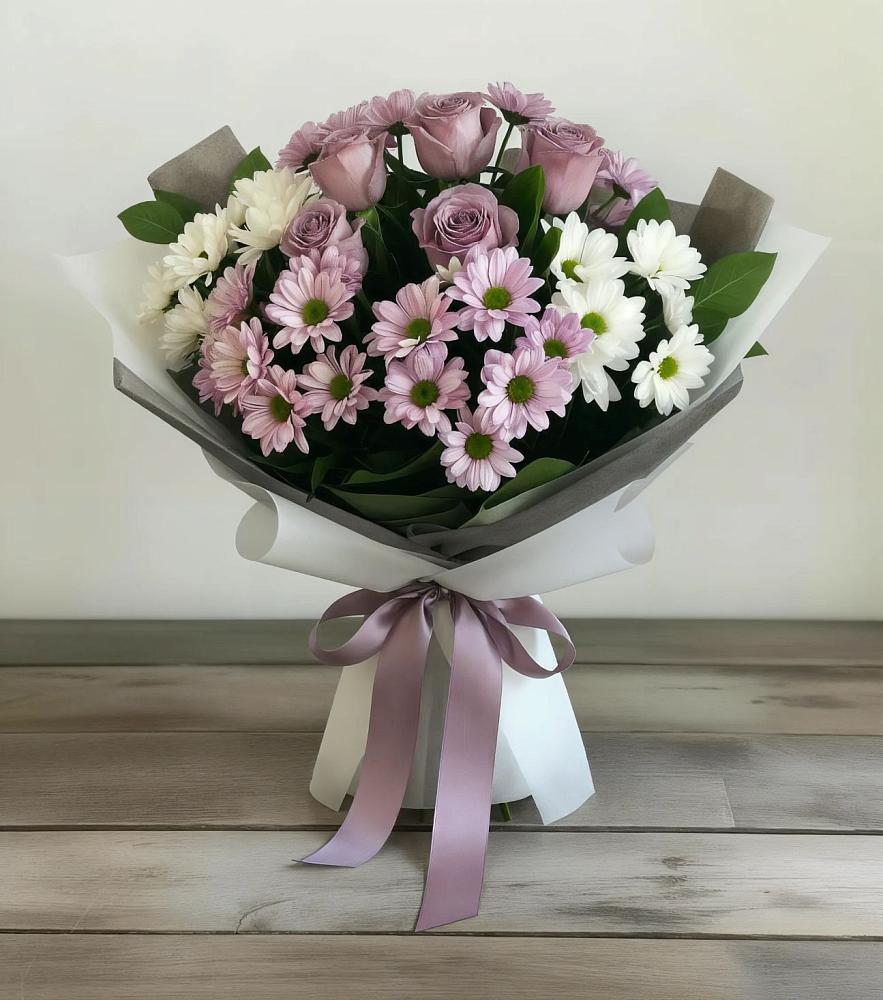 Букет цветов из: Хризантемы и Розы в Пограничный