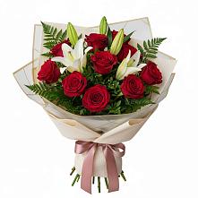 Букет цветов из:  Лилии и Розы #REPLACE_PRED# Пограничный