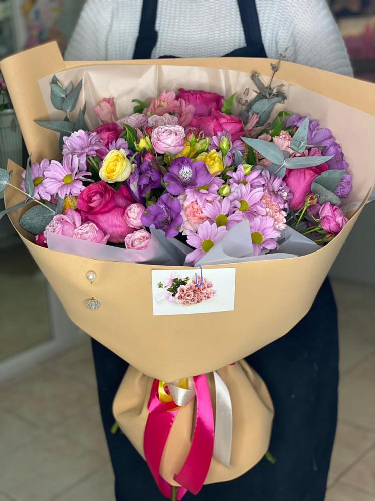 Букет цветов из: Хризантемы, Гвоздики и Альстромерии в Пограничный