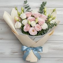 Букет цветов из:  Лизиантусы в Пограничный