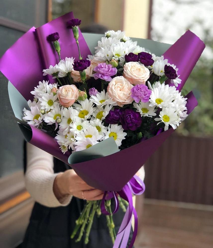 Букет цветов из: Хризантемы, Гвоздики и Розы в Пограничный