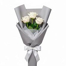 Букет 3 белые розы в Пограничный