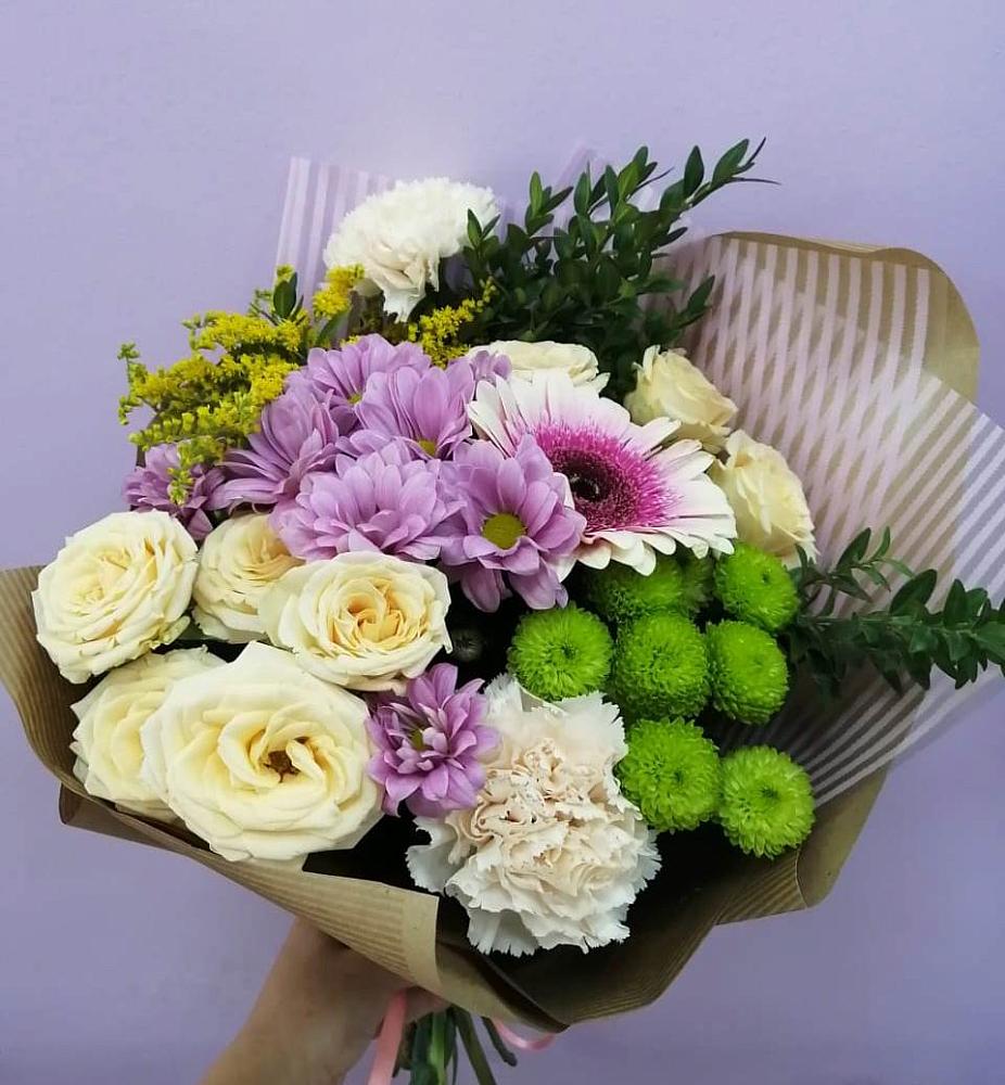 Букет цветов из: Хризантемы, Розы, Гвоздики и Герберы в Пограничный