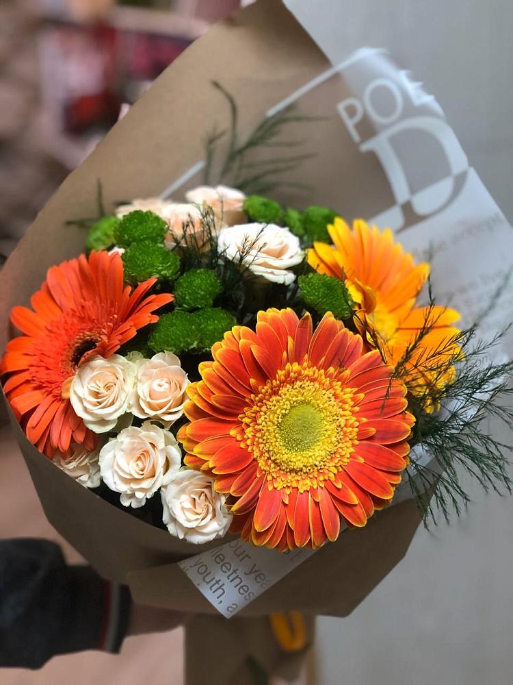 Букет цветов из: Герберы, Хризантемы и Розы в Пограничный
