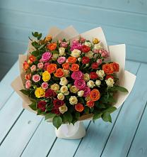 Букет Микс из разноцветных кустовых роз в Пограничный